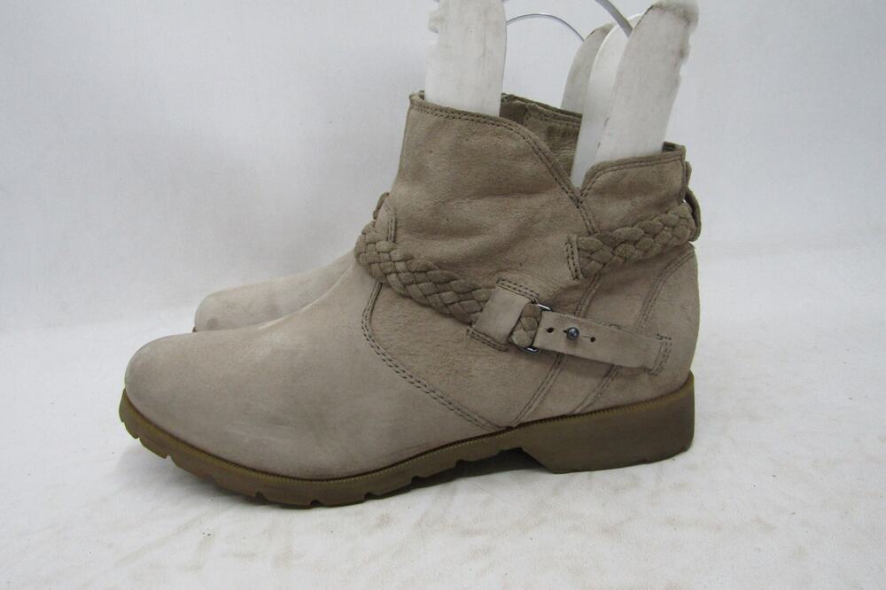 TEVA Womens Size 9 M Beige Suede Zip Buckle Ankle Fashion Boots Bootie